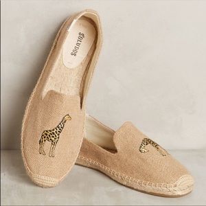 Soludos Giraffe Smoking Slipper